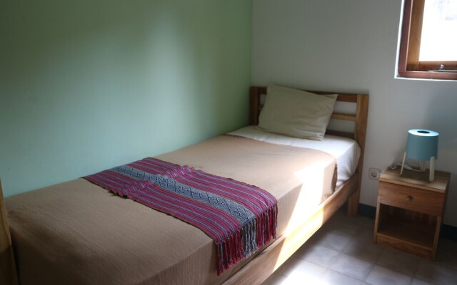 Cozybaze Gili Hostel
