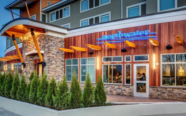 Holiday Inn & Suites Bellingham by IHG