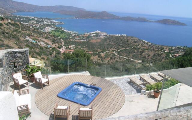 Adrakos Apartments - Adults Only