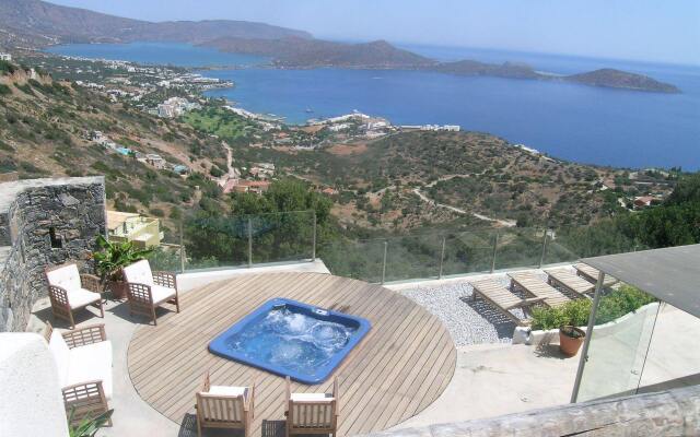 Adrakos Apartments (Adults Only)