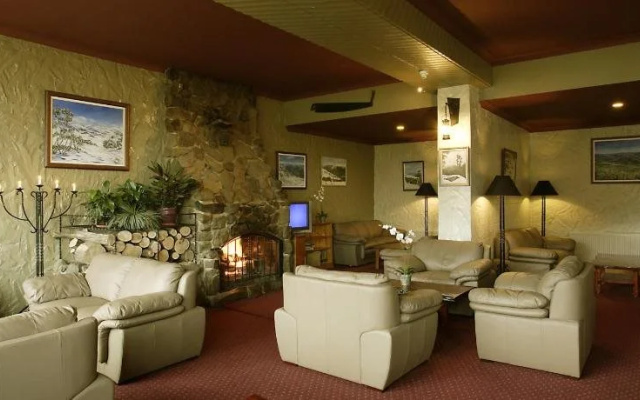 Falls Creek Hotel