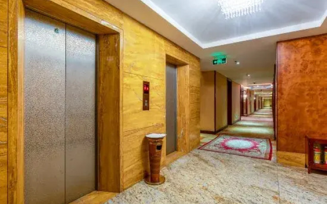 Po Lei Hotel (Dongguan Houjie International Exhibition Center Metro Station)