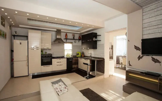 Siriana Open Space Penthouse