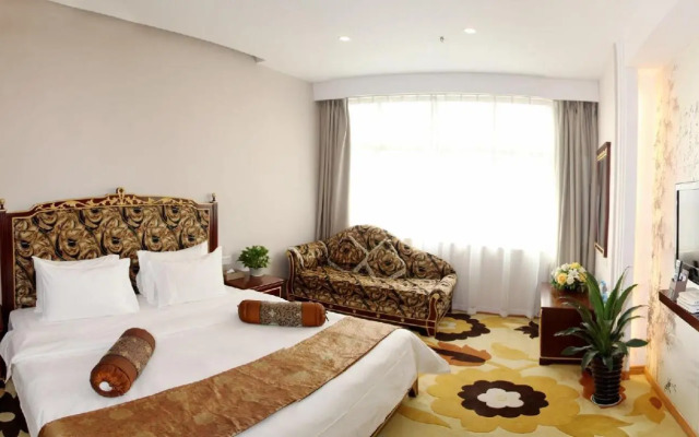 Gold Jazzy Hotel