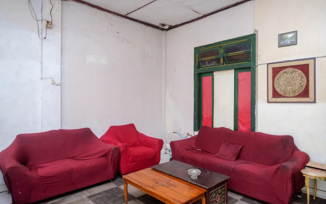 RedDoorz near Plengkung Gading