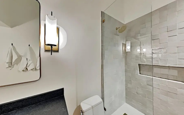 1849 Condos - Spacious 3 Bedrooms With Outdoor Pool & 3 Hot Tubs