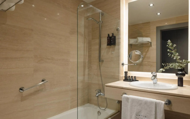 Hotel Antik San Sebasti