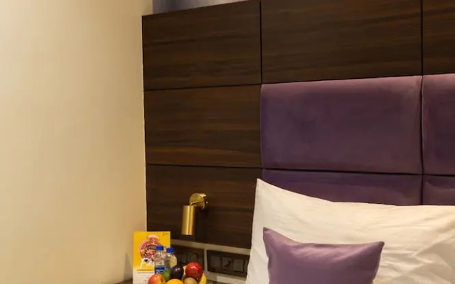 Royal Rawal - Luxury Boutique Hotel