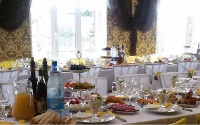 Лунный камень