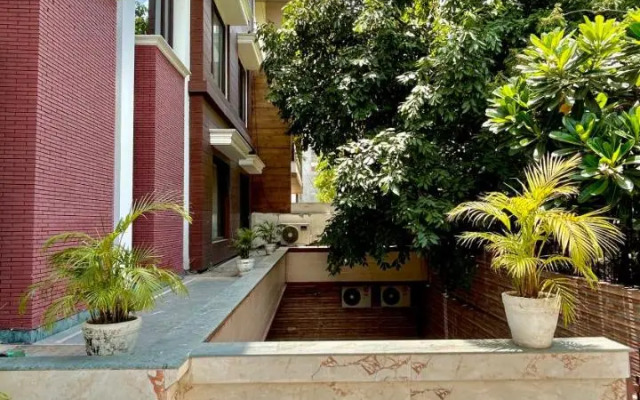 Perch Arbor-DLF Cyber City