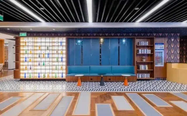 Ibis Styles Hotel (Ruili Jiegao Border Trade Area)