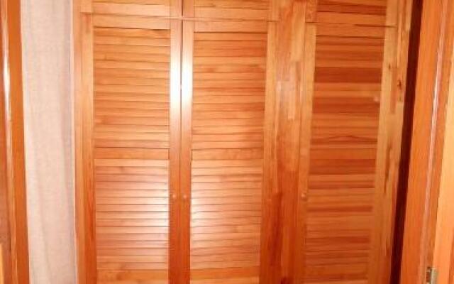 Tranquity Studio Apartment Ika