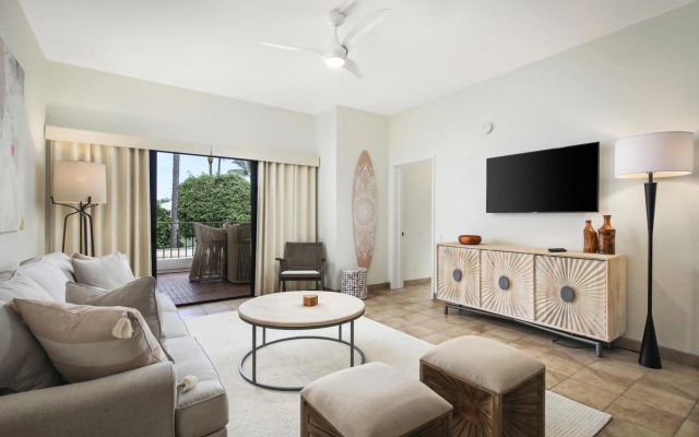 Royal Sea Cliff Kona by OUTRIGGER