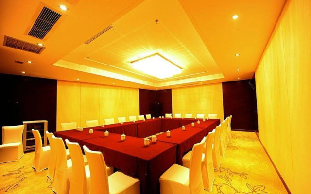Zenec Elegant Hotel