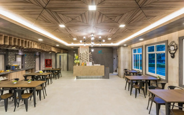 Evergreen Suite Hotel