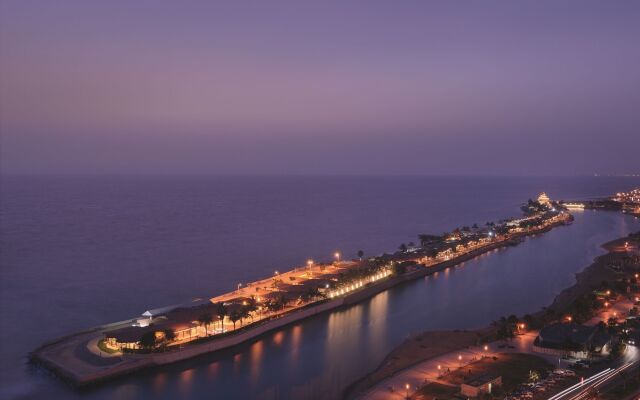 Al Nawras Island Resort