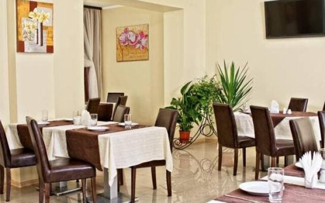 Comfort Hotel