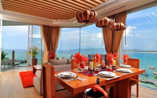 Beachfront Phuket Seaview Suites