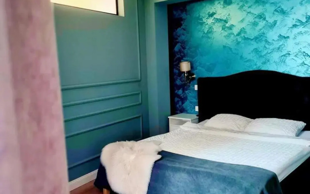 Laci lak modern apartment