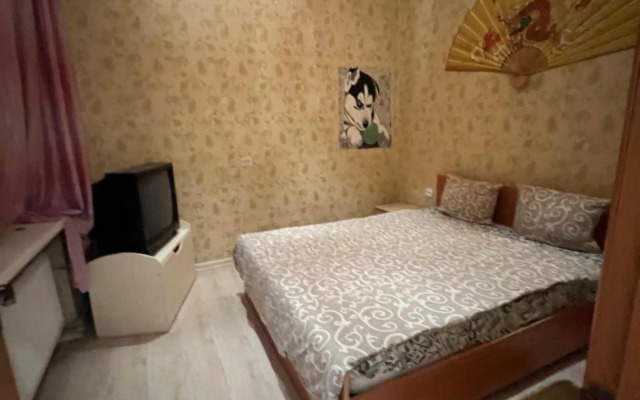 22/Kotliarska Moisha House