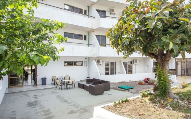 Nikos BnB