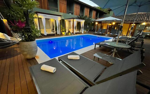Hiu Hotel