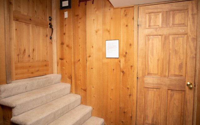 6 Chamonix Lane 3 Bedroom Townhouse by RedAwning