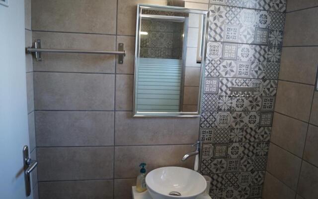 Sea Side Apartment