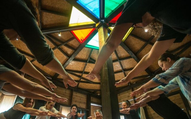 Shkedi's CampLodge - Hostel