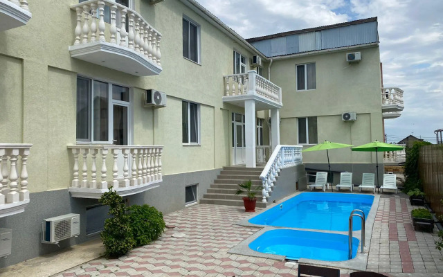 Alexandra (Александра)