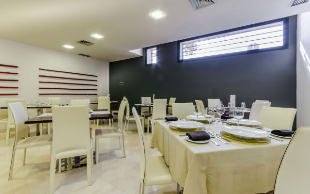 Hotel YIT Conquista de Granada