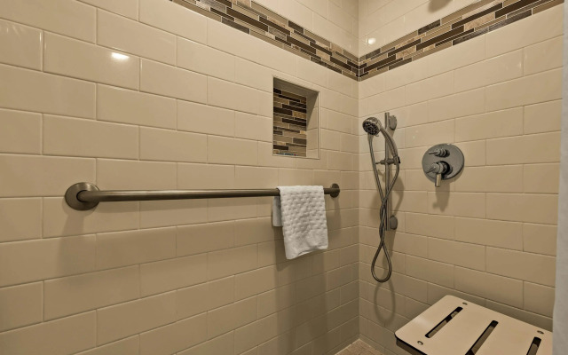 Best Western The Plaza Hotel Honolulu Airport