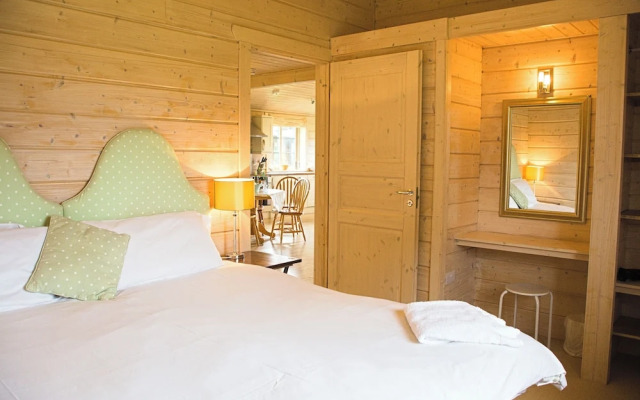 Skylark Lodge