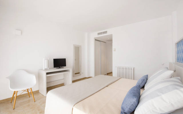 Hotel Tora
