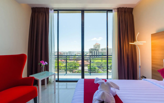 Eastland Hotel and Residences