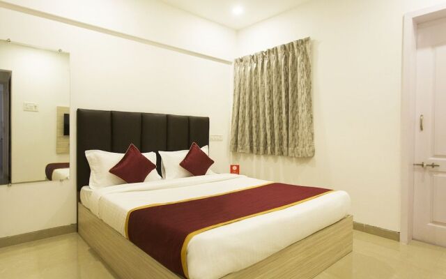 OYO 10269 Apartment Nine Blossoms