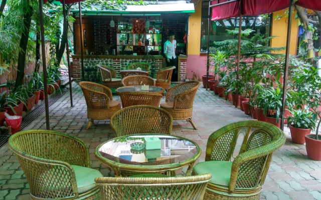 The Buddha Garden Hotel