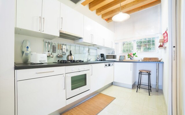 Ve.N.I.Ce. Cera Le Guglie