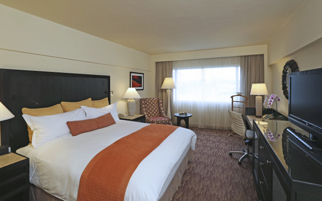 Real InterContinental San Salvador at Metrocentro Mall by IHG