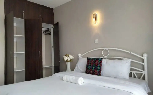 Lux Suites Laiser Place by Tsavo Rongai