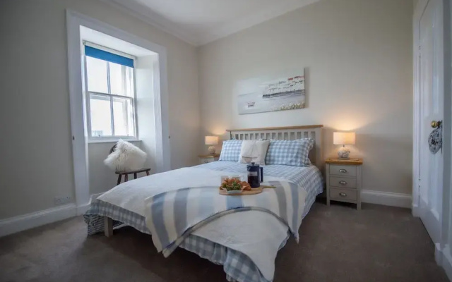 Covesea Lighthouse Cottages