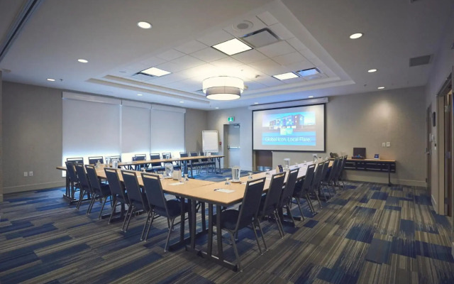 Holiday Inn Express & Suites St John's Airport by IHG