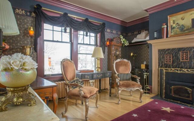 The Carolina Bed & Breakfast