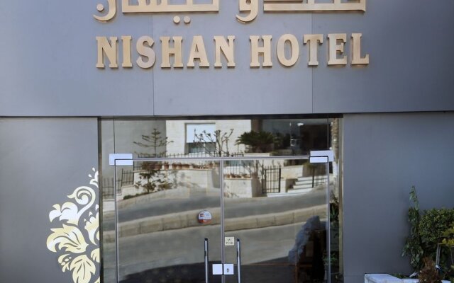 Nishan Hotel