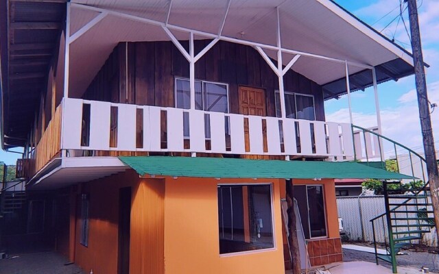 Alpha Arenal - Hostel
