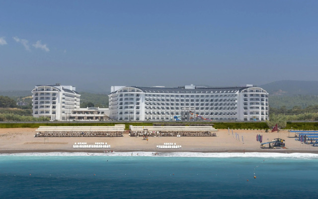 Calido Maris Hotel
