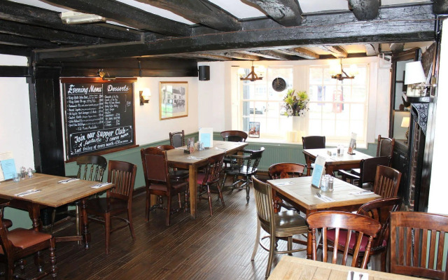 The Whyte Harte Hotel - Inn
