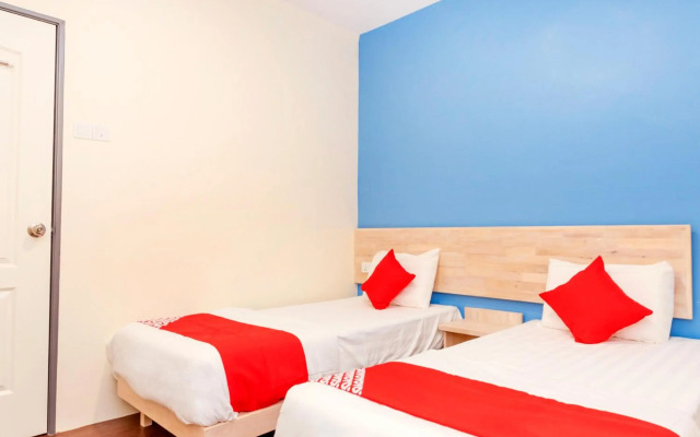 OYO 778 BMW 2 Hotel