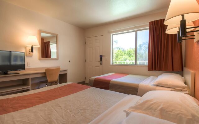 Motel 6 San Bernardino, CA - North