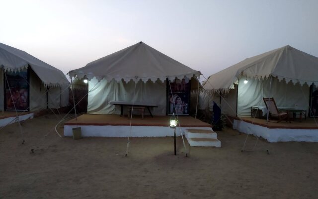 Gangaur Desert Resort by Park Tree